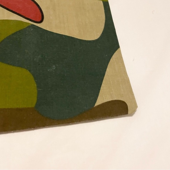 Tazmanian Devil Camouflage Pillowcase 28.5” x 19” Pillow Case - Picture 12 of 16